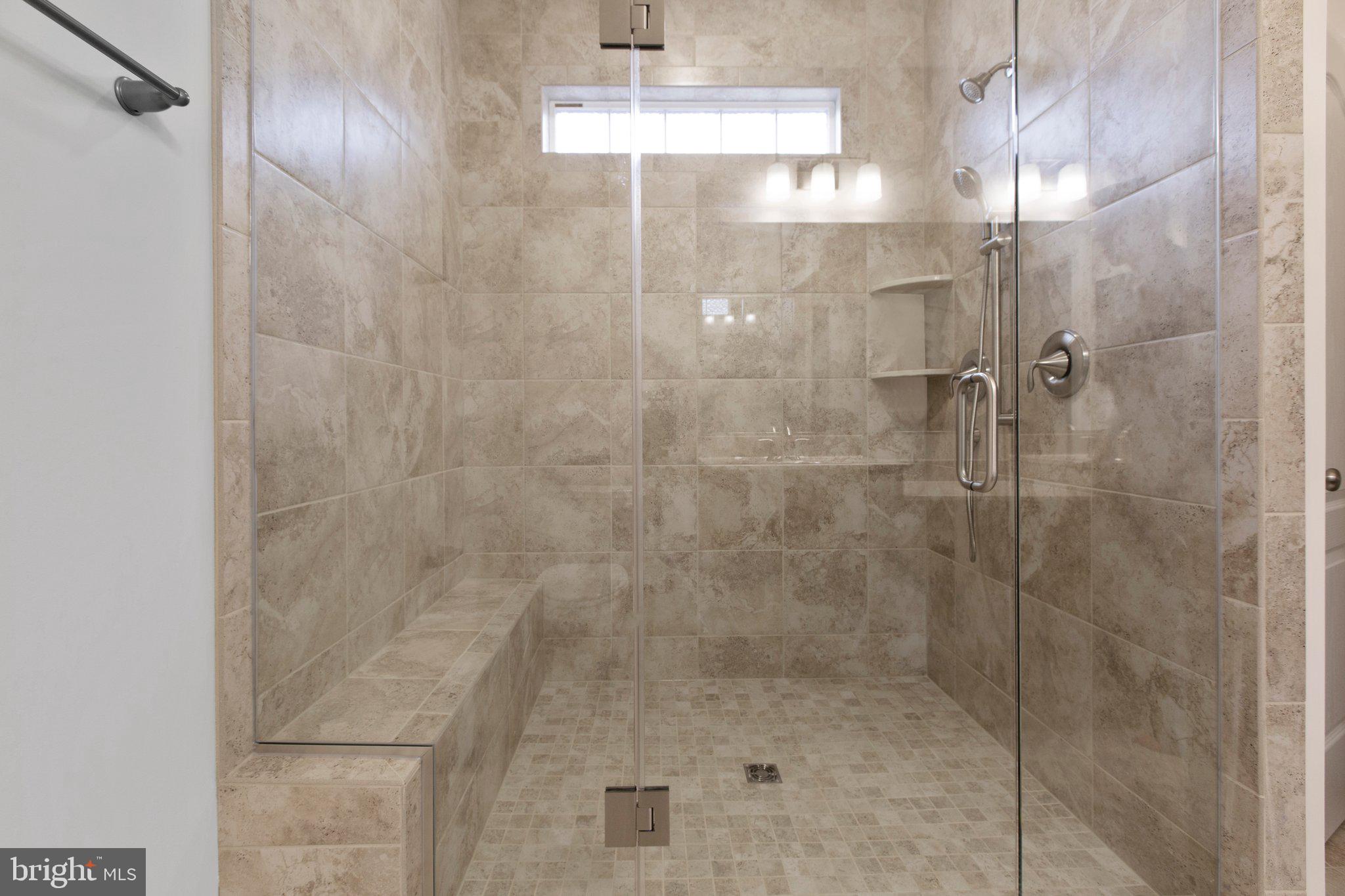 10214 EDINBURGH DRIVE