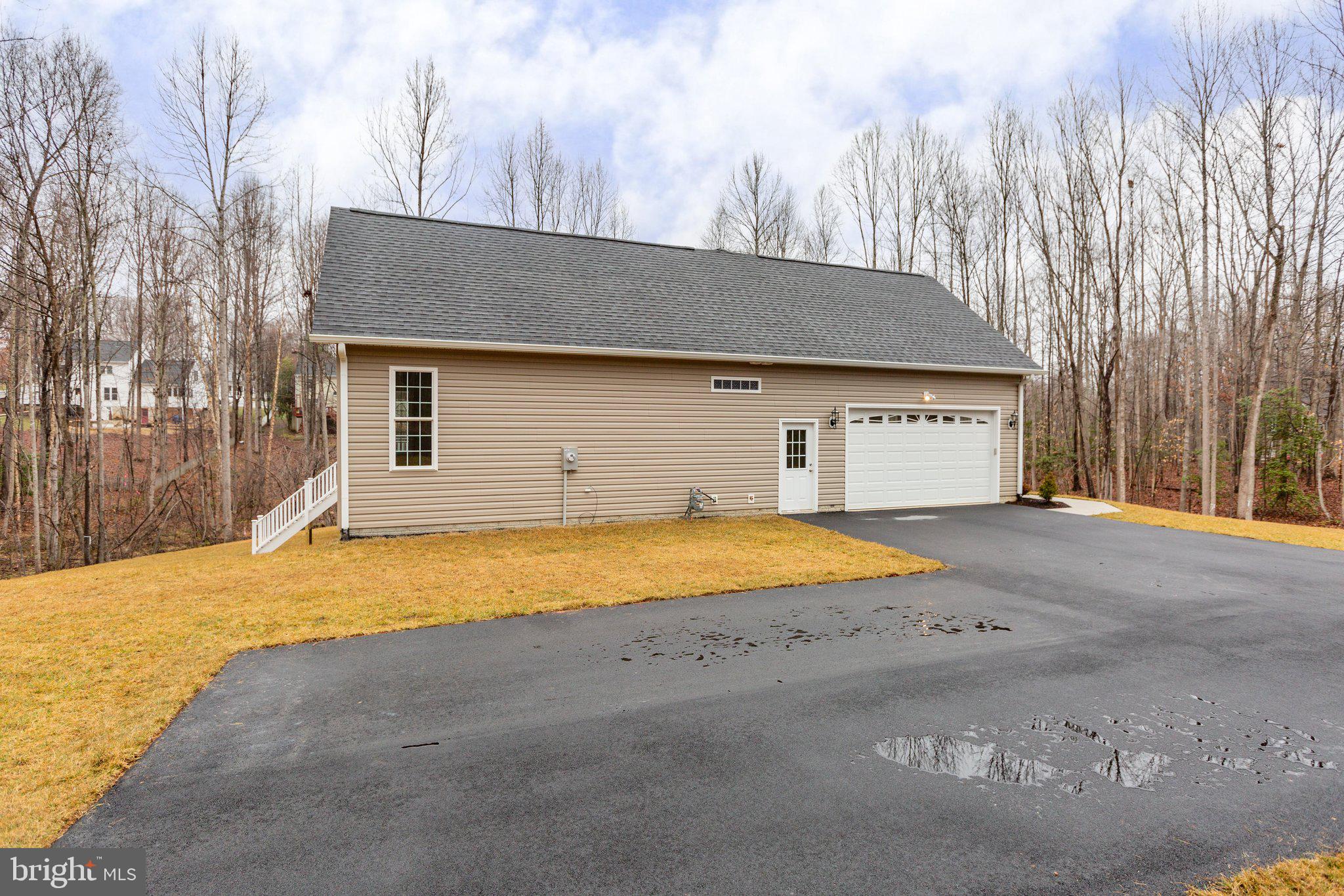 10214 EDINBURGH DRIVE