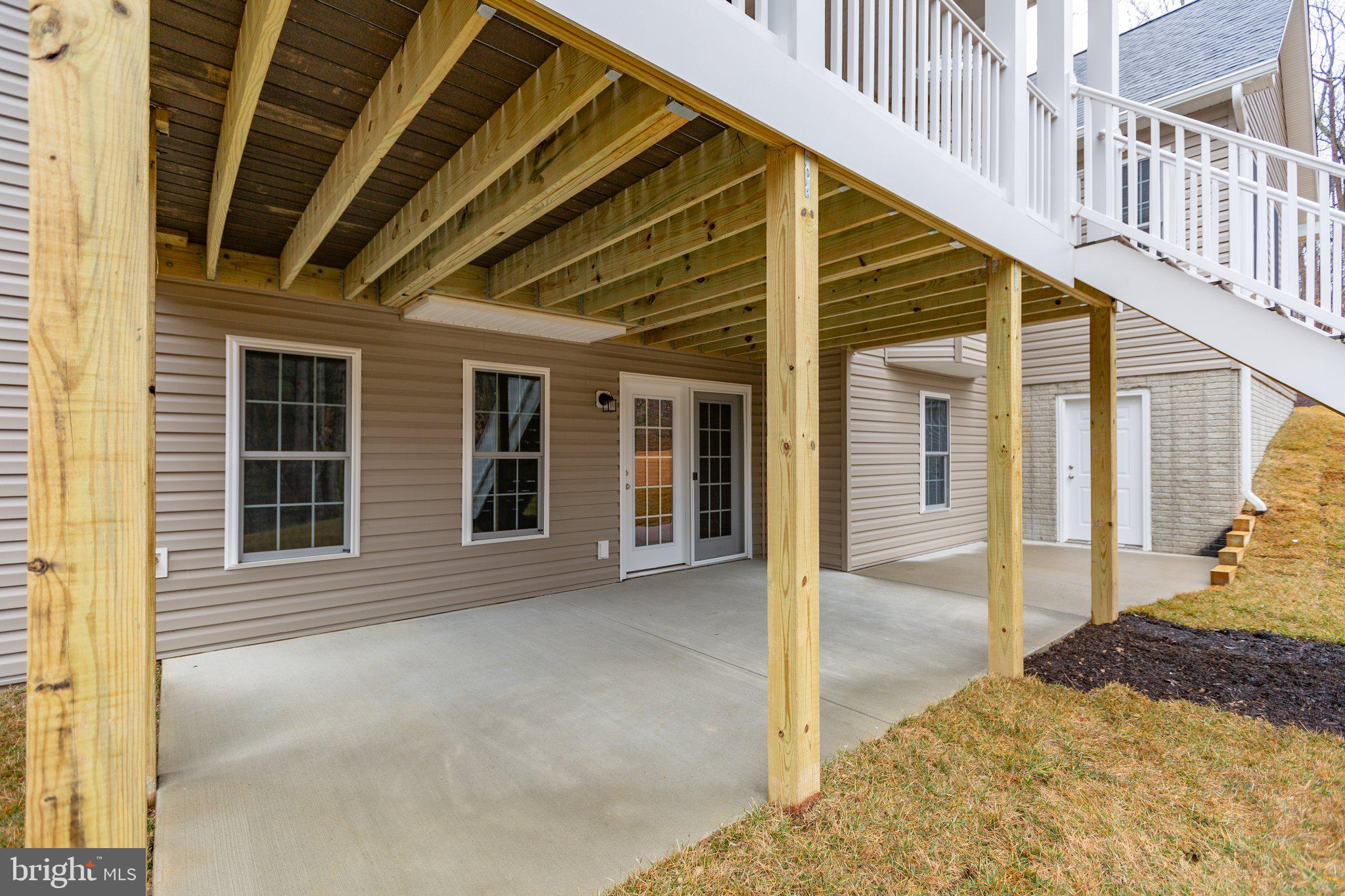 10214 EDINBURGH DRIVE