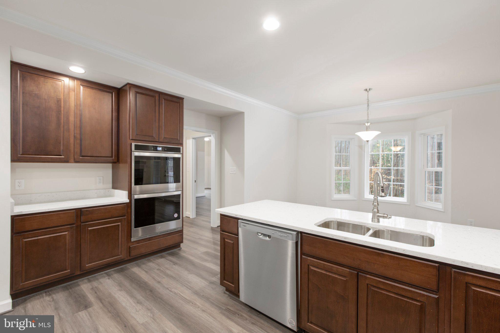 10214 EDINBURGH DRIVE