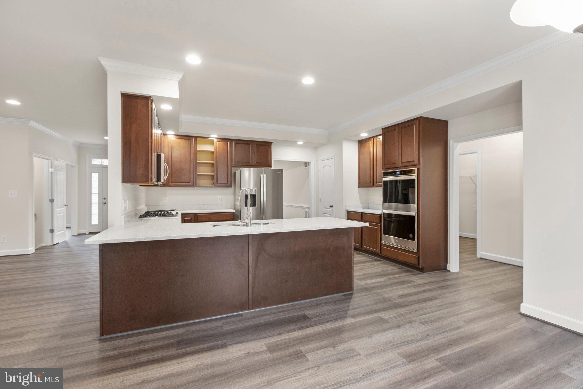 10214 EDINBURGH DRIVE