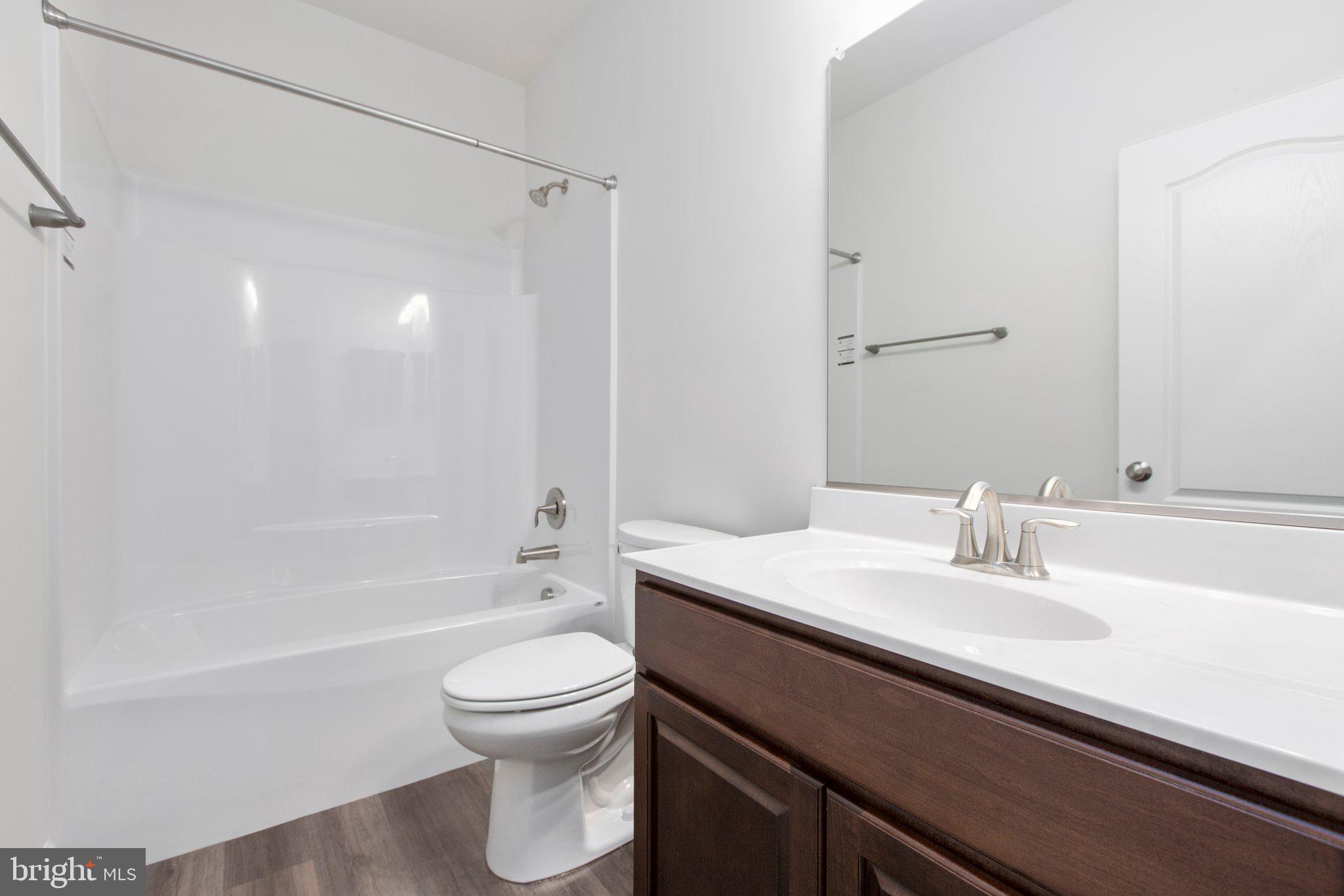 10214 EDINBURGH DRIVE