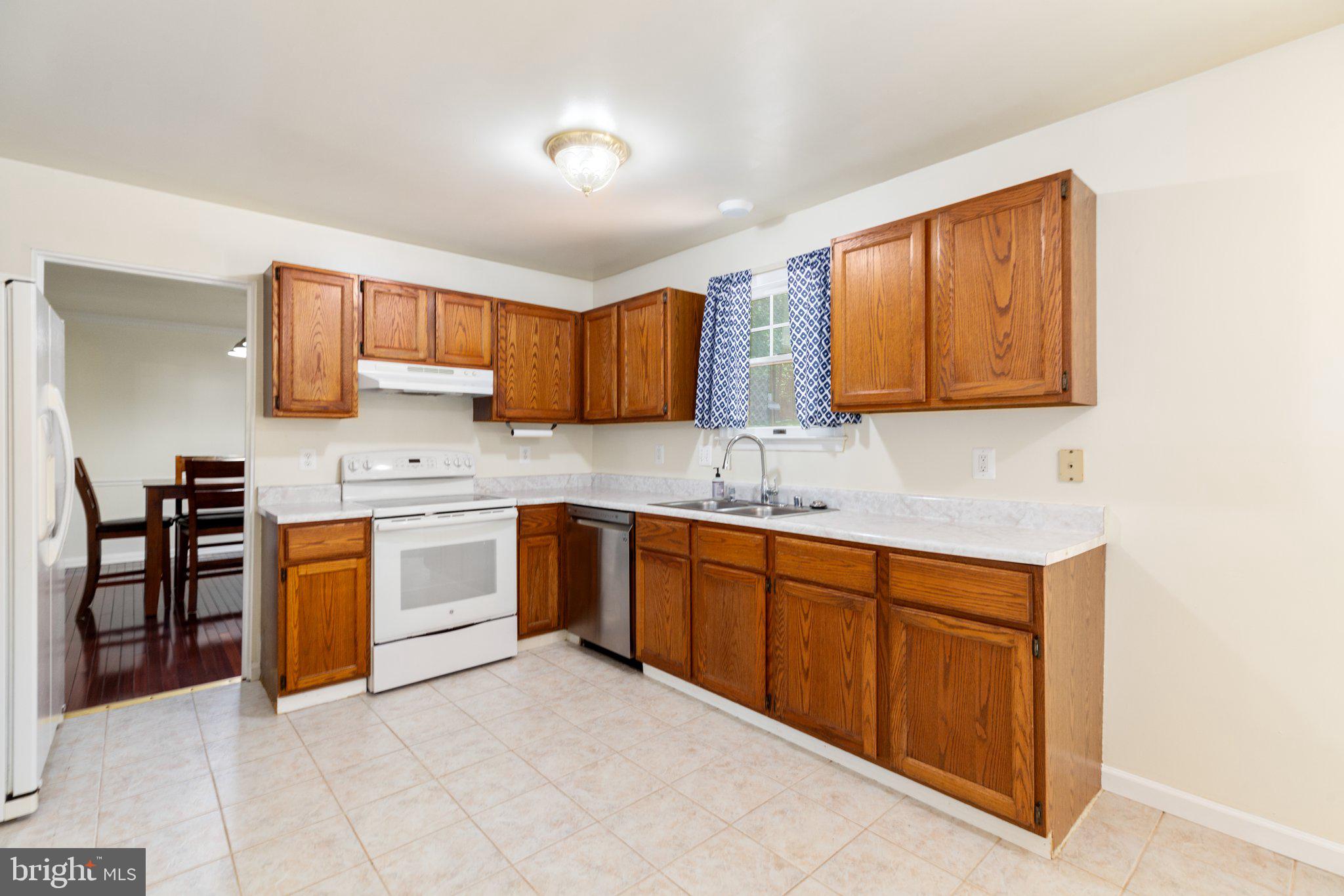 12103 WILDERNESS PARK DRIVE