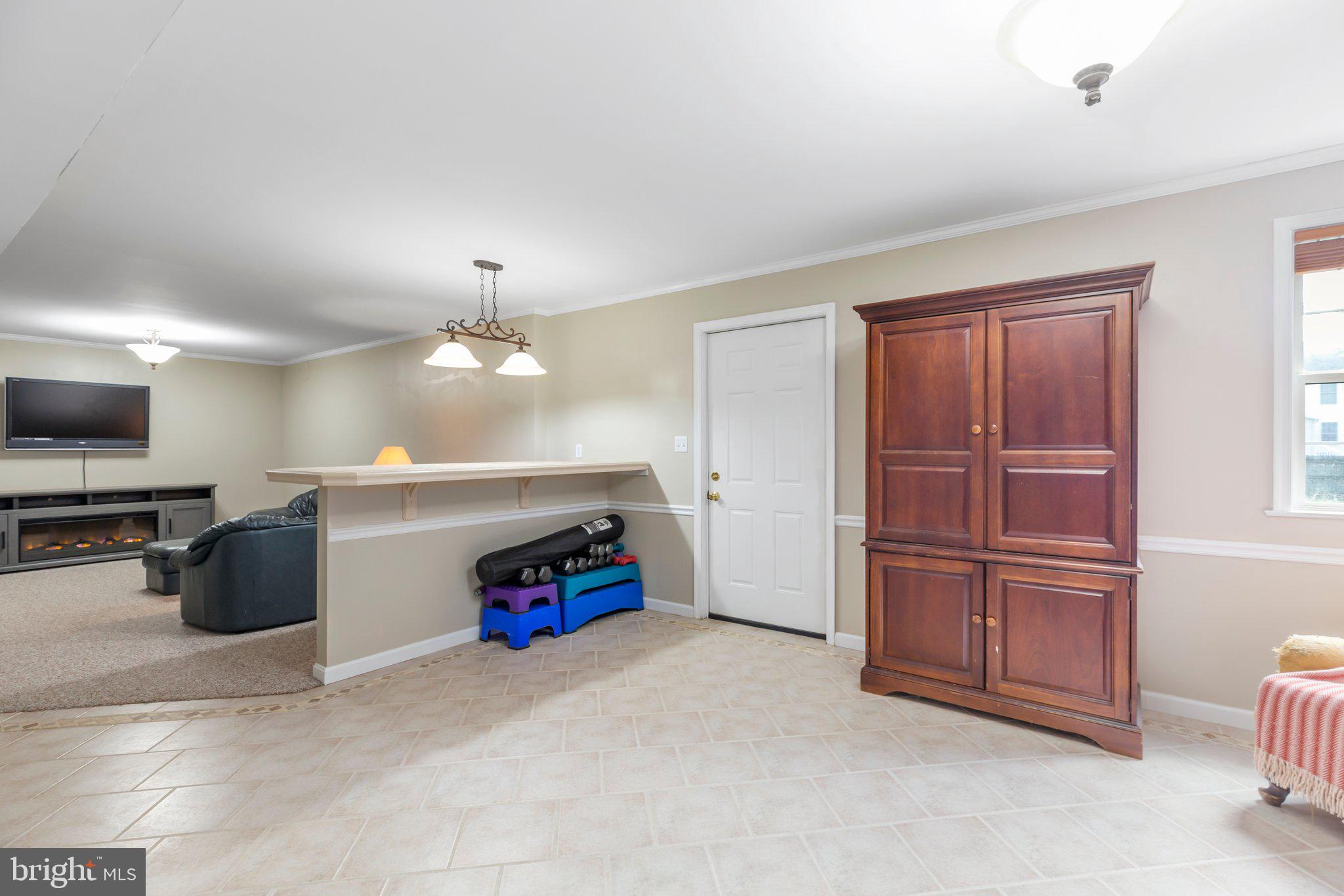 10408 WILLOW CREEK COURT