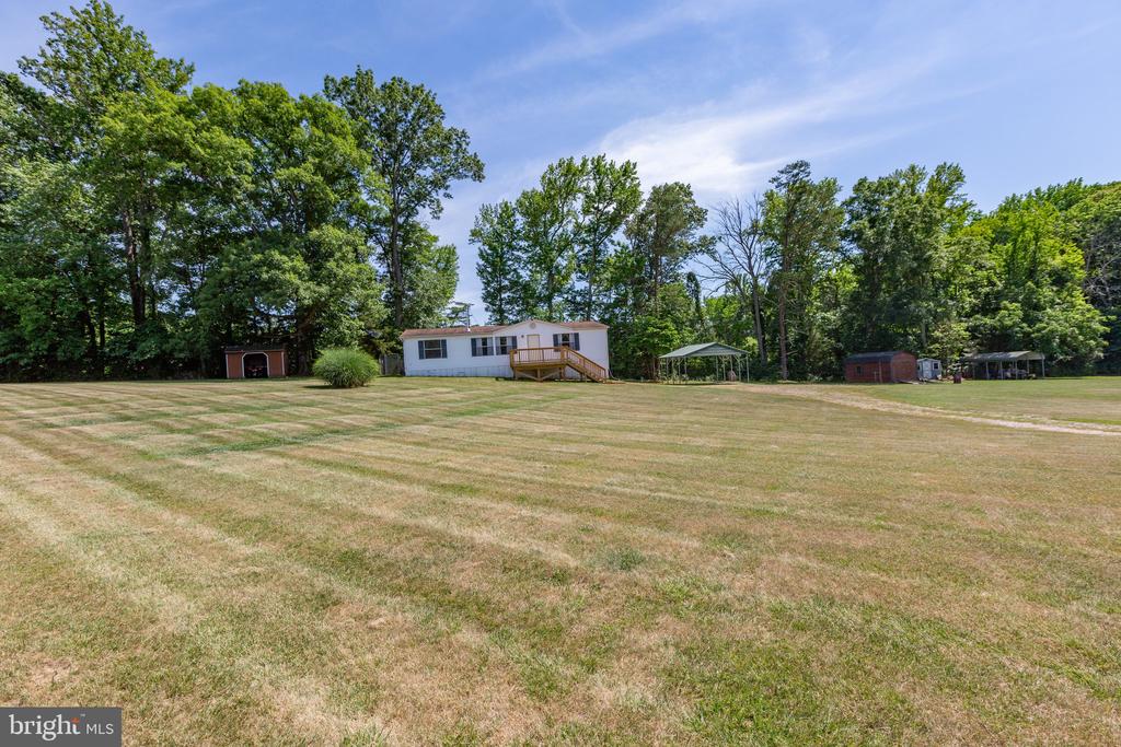 3219 DANBURY CIRCLE
