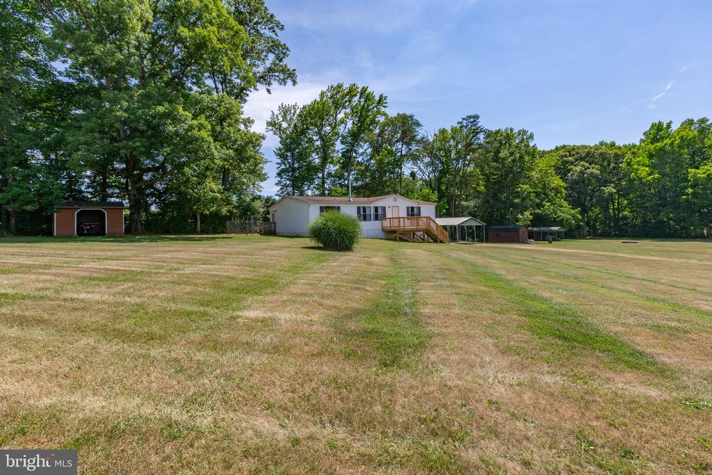 3219 DANBURY CIRCLE