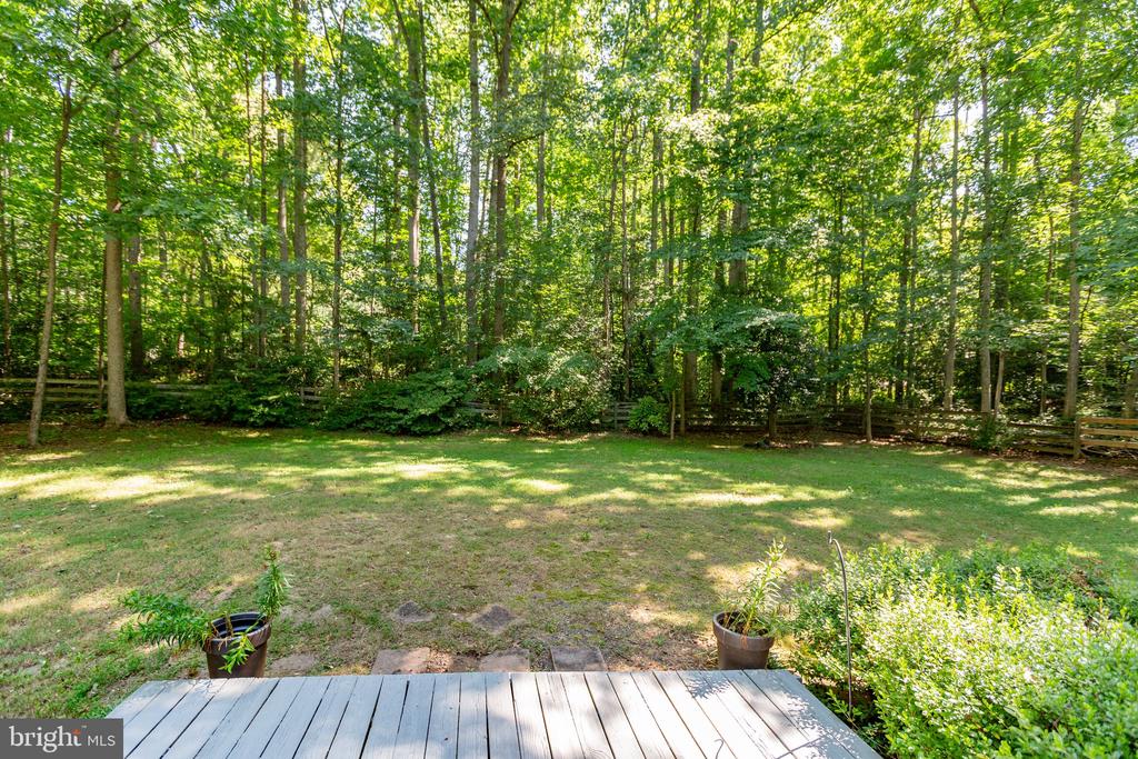 109 BROADFIELD LANE