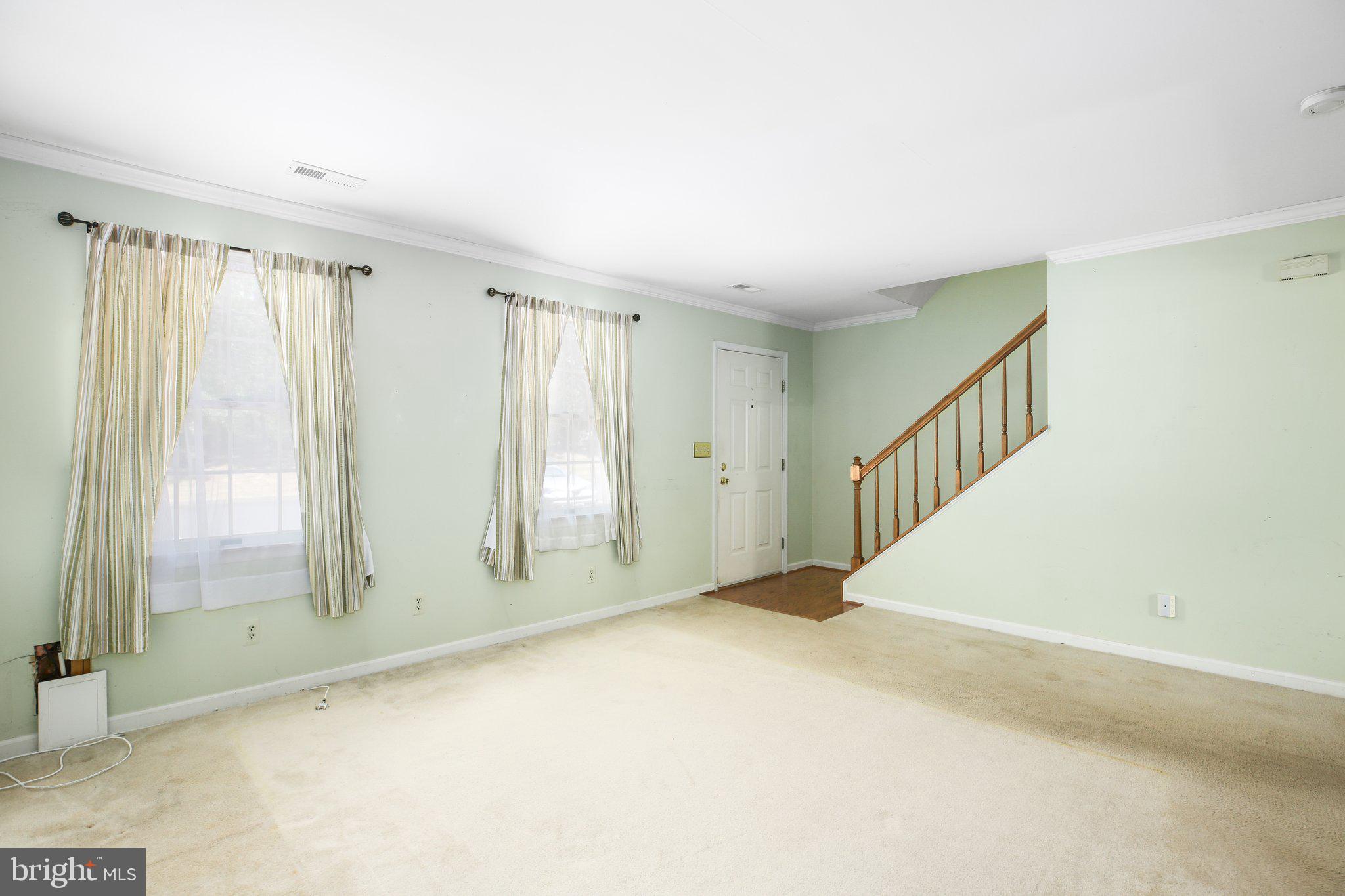 9901 Dominion Forest Cir