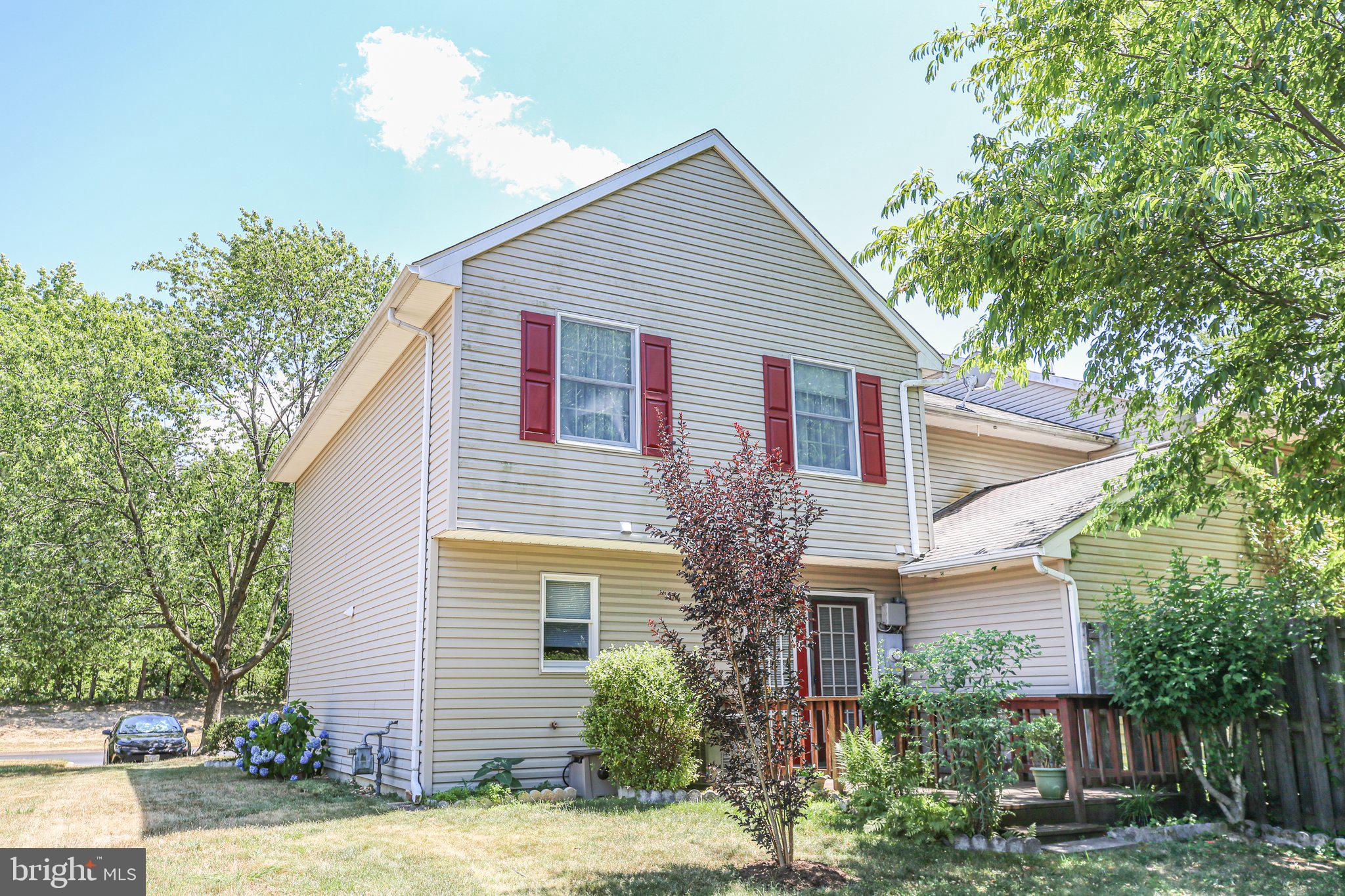 9901 Dominion Forest Cir