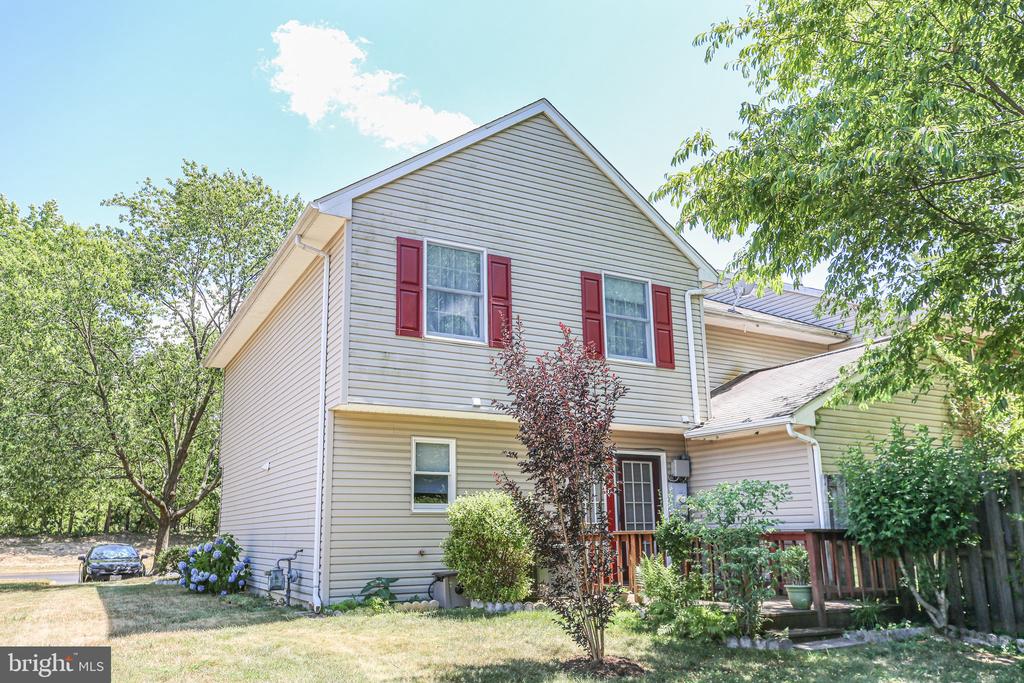 9901 Dominion Forest Cir