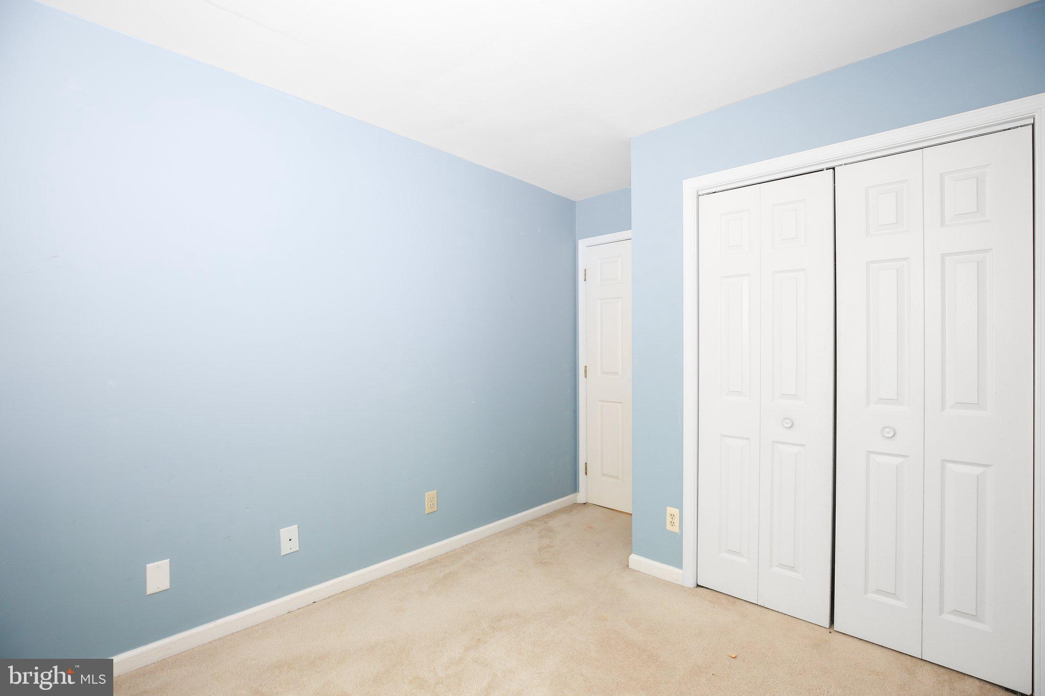 9901 Dominion Forest Cir