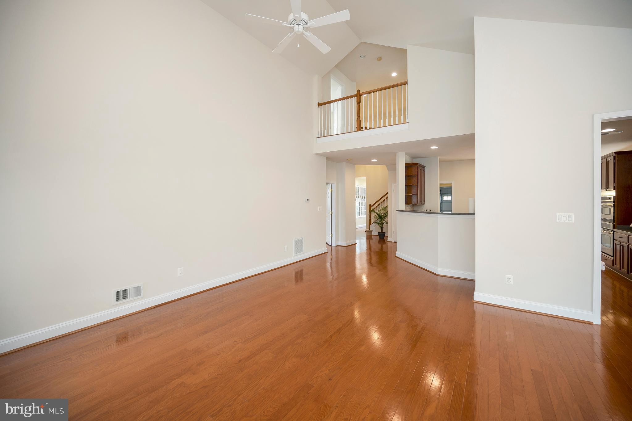 5702 W KESSLERS CROSSING