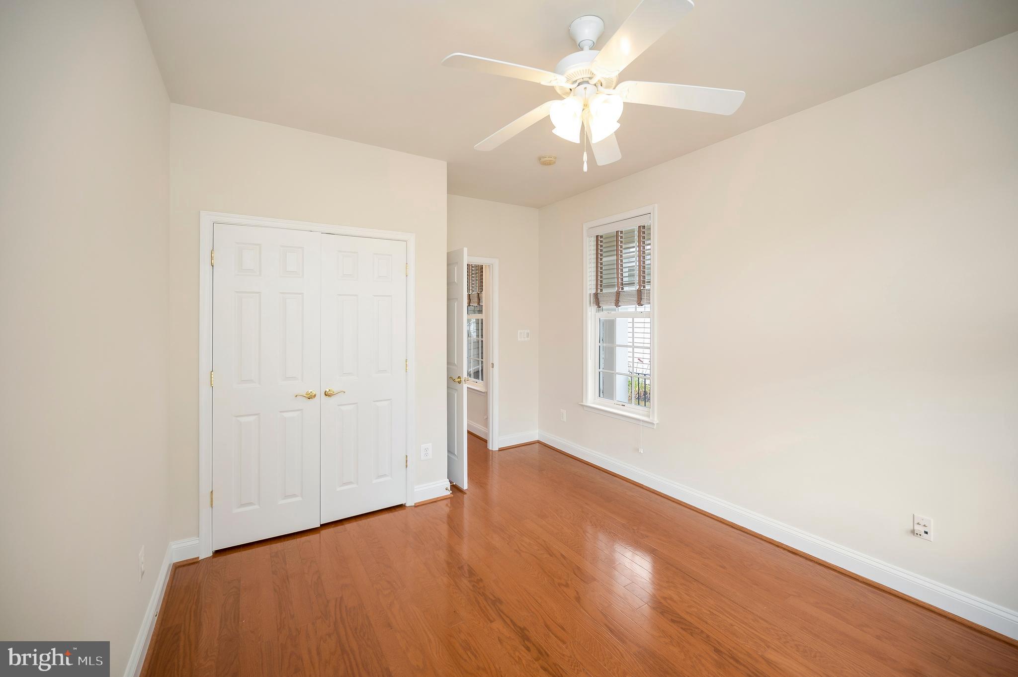 5702 W KESSLERS CROSSING