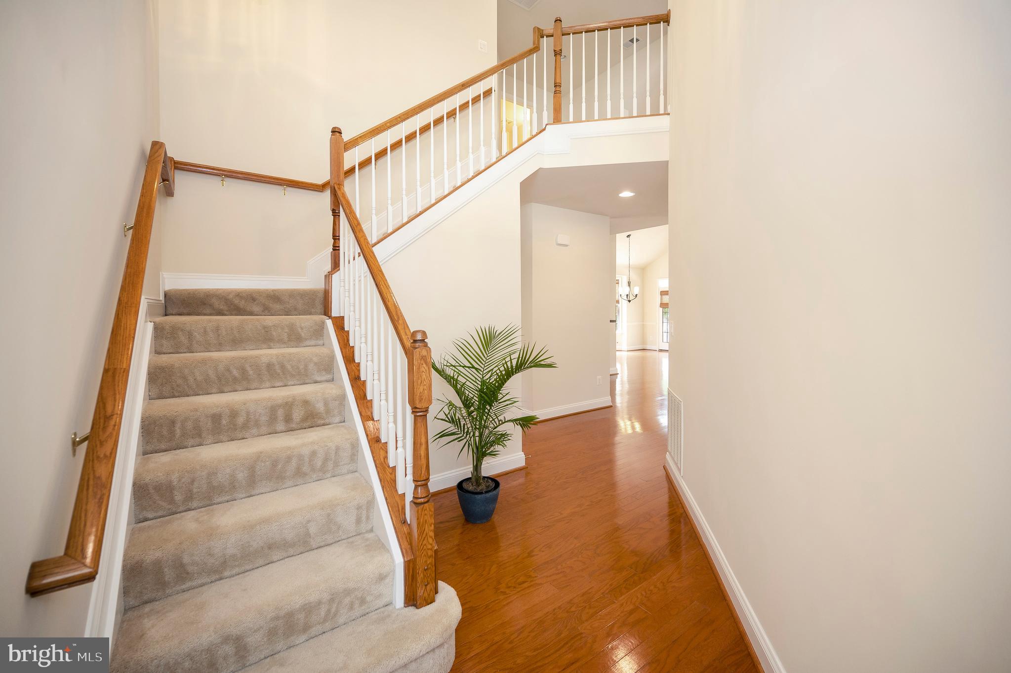 5702 W KESSLERS CROSSING