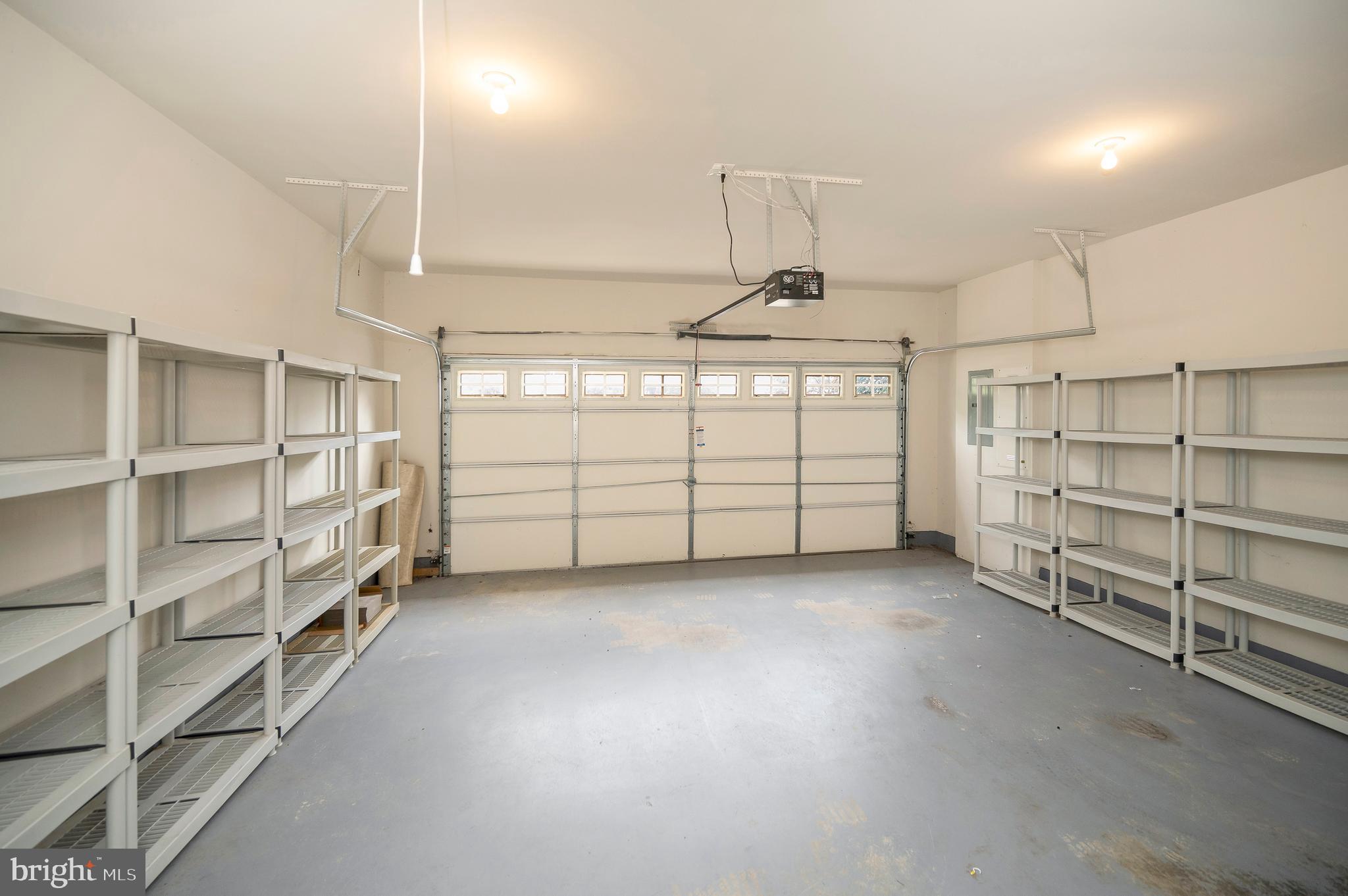 5702 W KESSLERS CROSSING