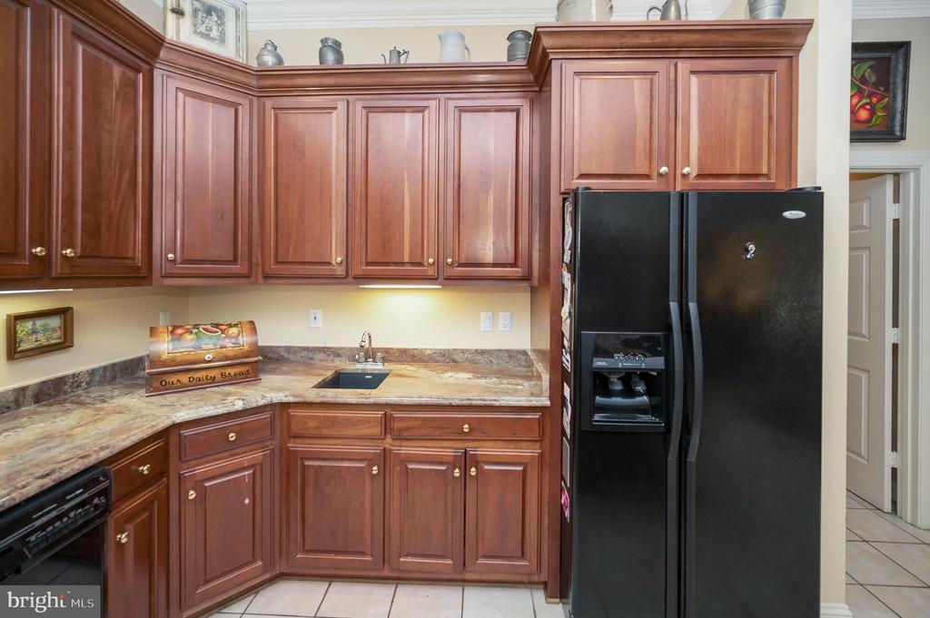 10822 PERRIN CIRCLE