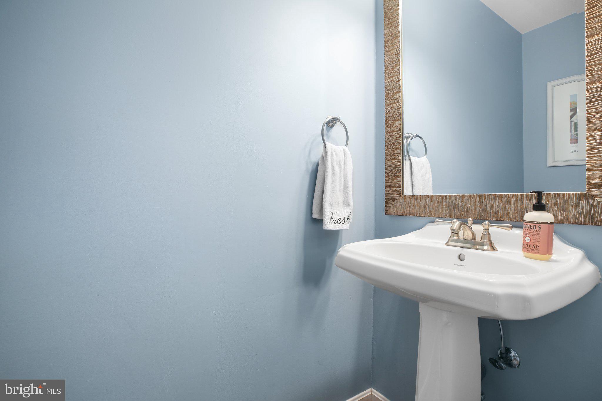 10401 AMHERST CIRCLE