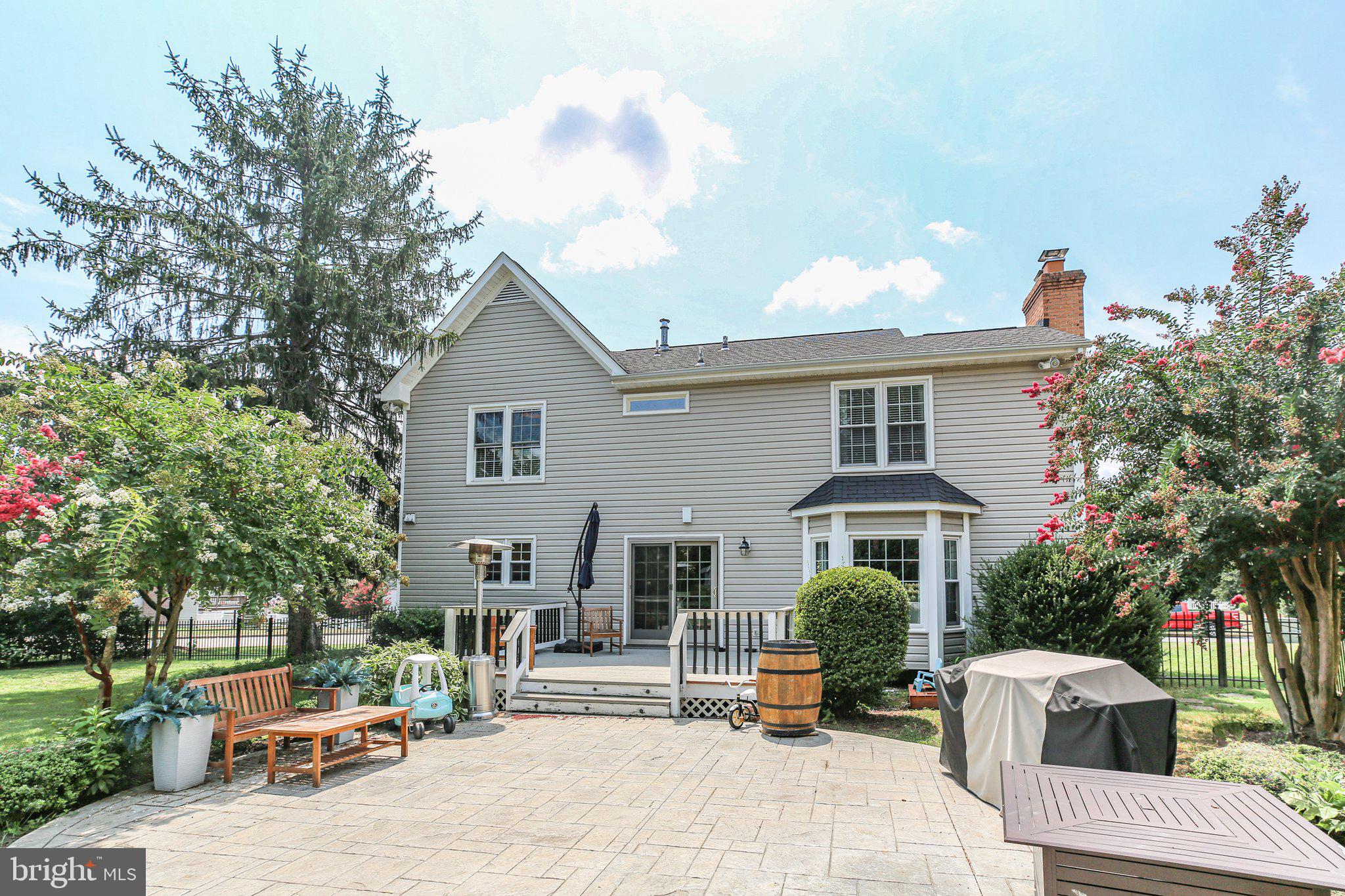 10401 AMHERST CIRCLE