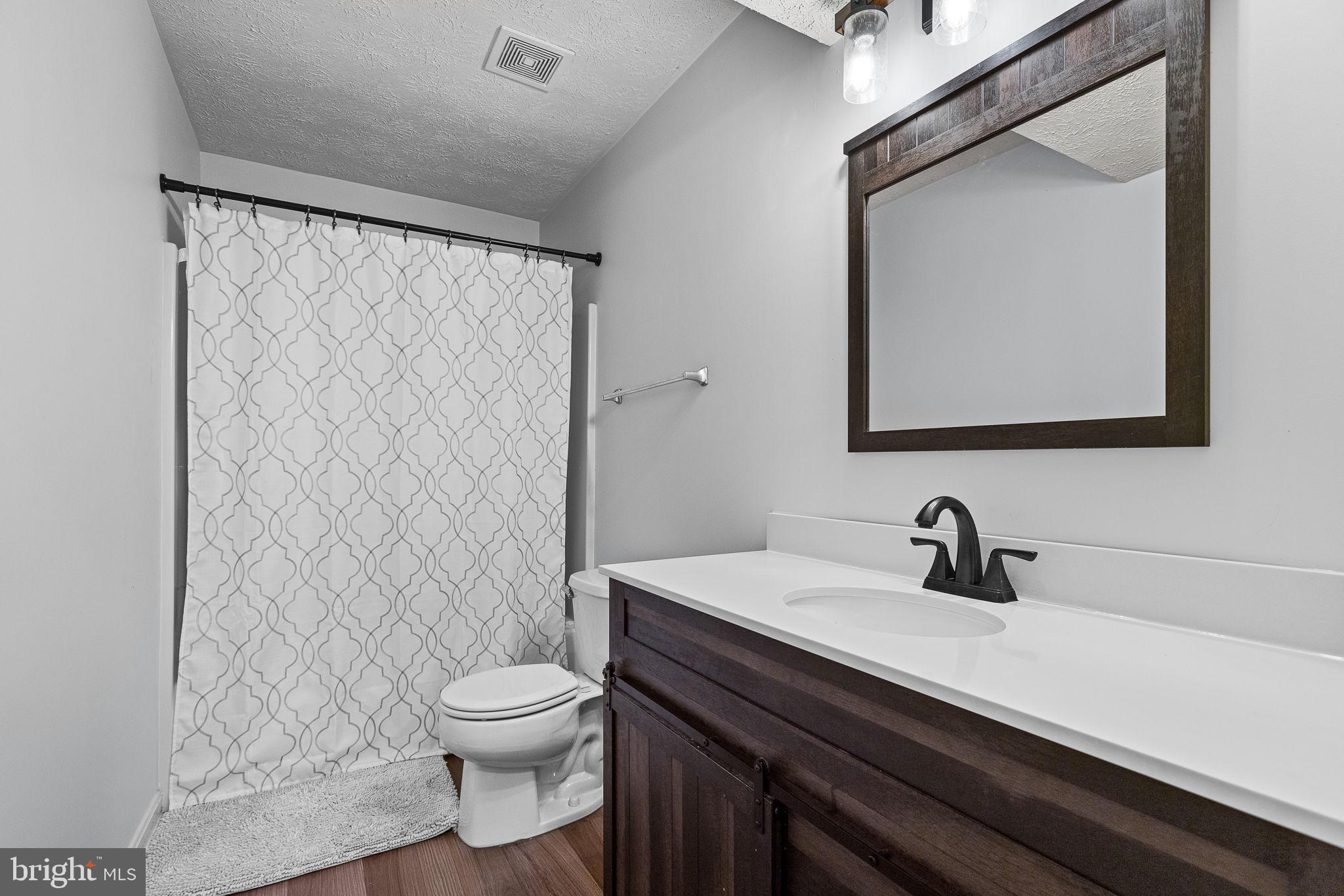 7213 STONE CROSSING DRIVE