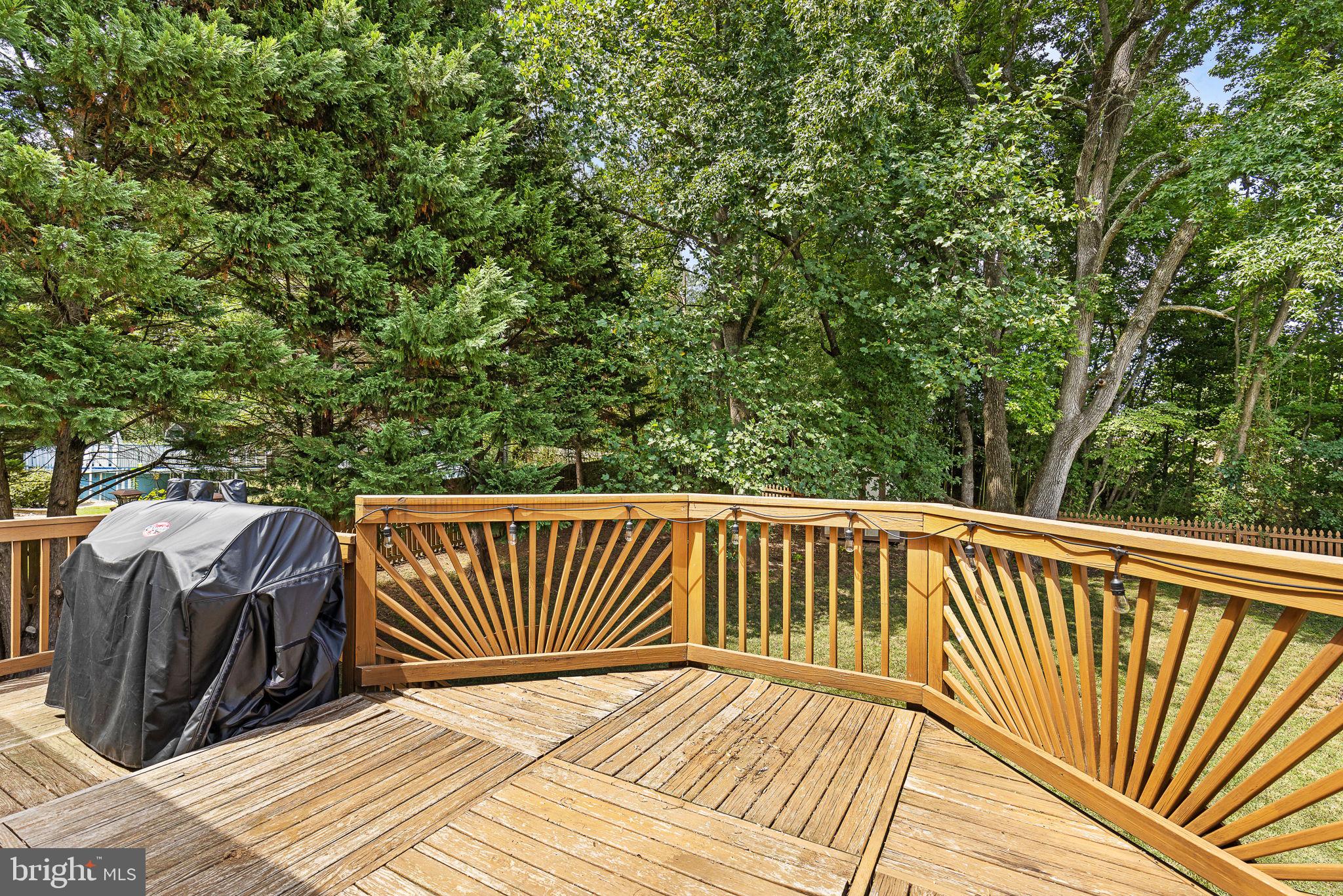 7213 STONE CROSSING DRIVE