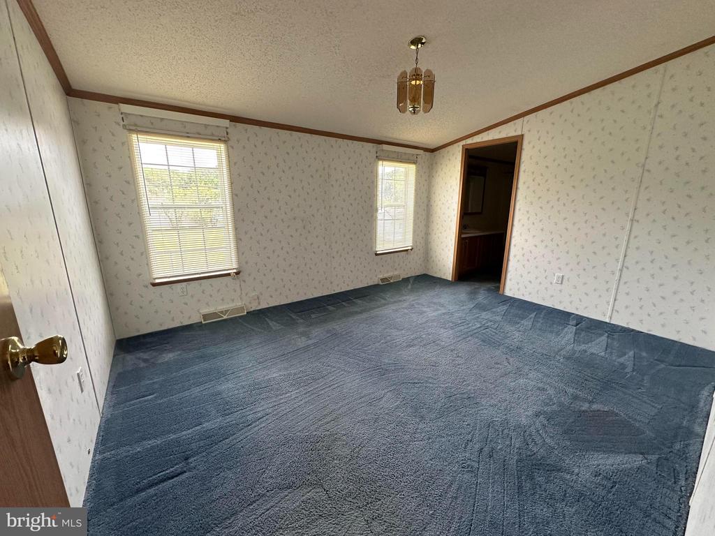 9225 LAWYERS ROAD