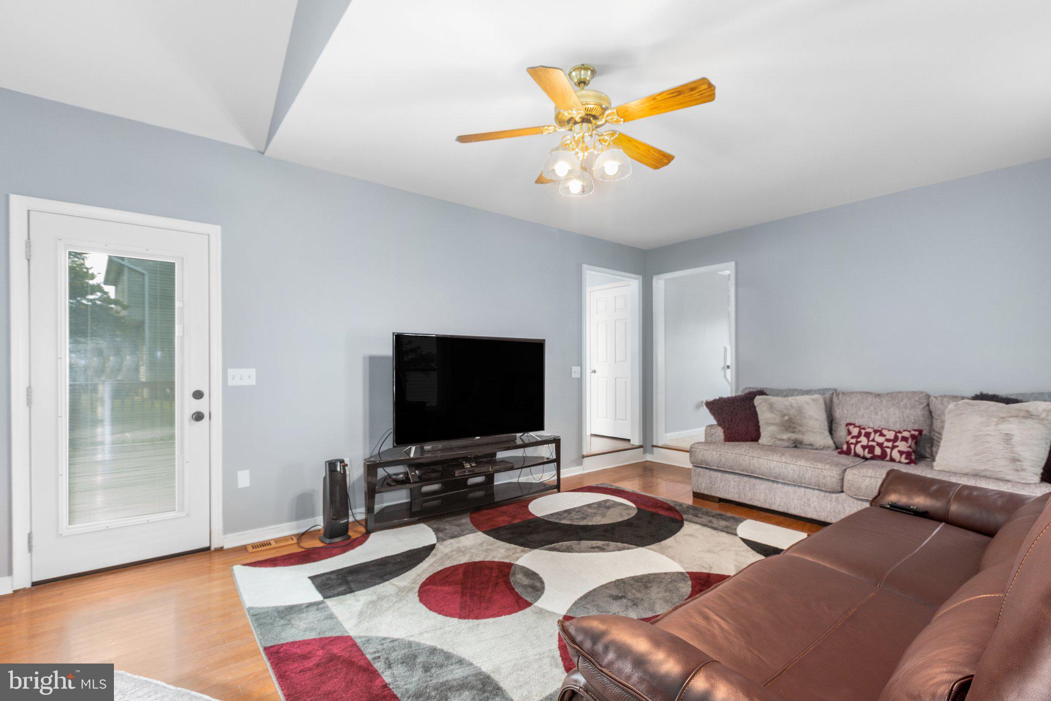 6816 Red Rose Village Dr