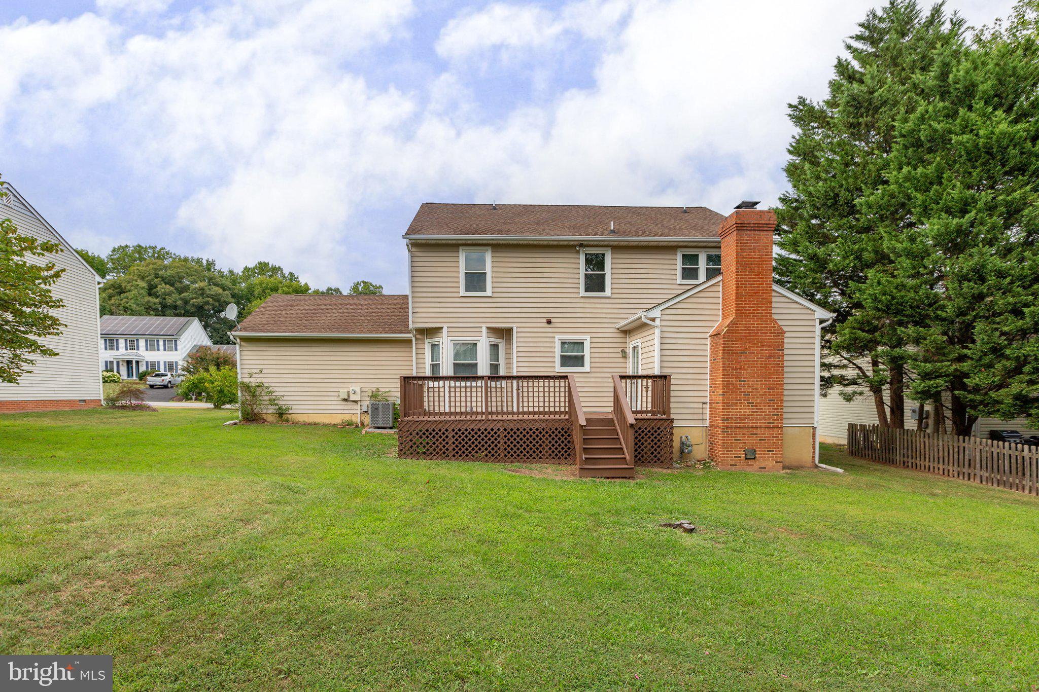 6816 Red Rose Village Dr