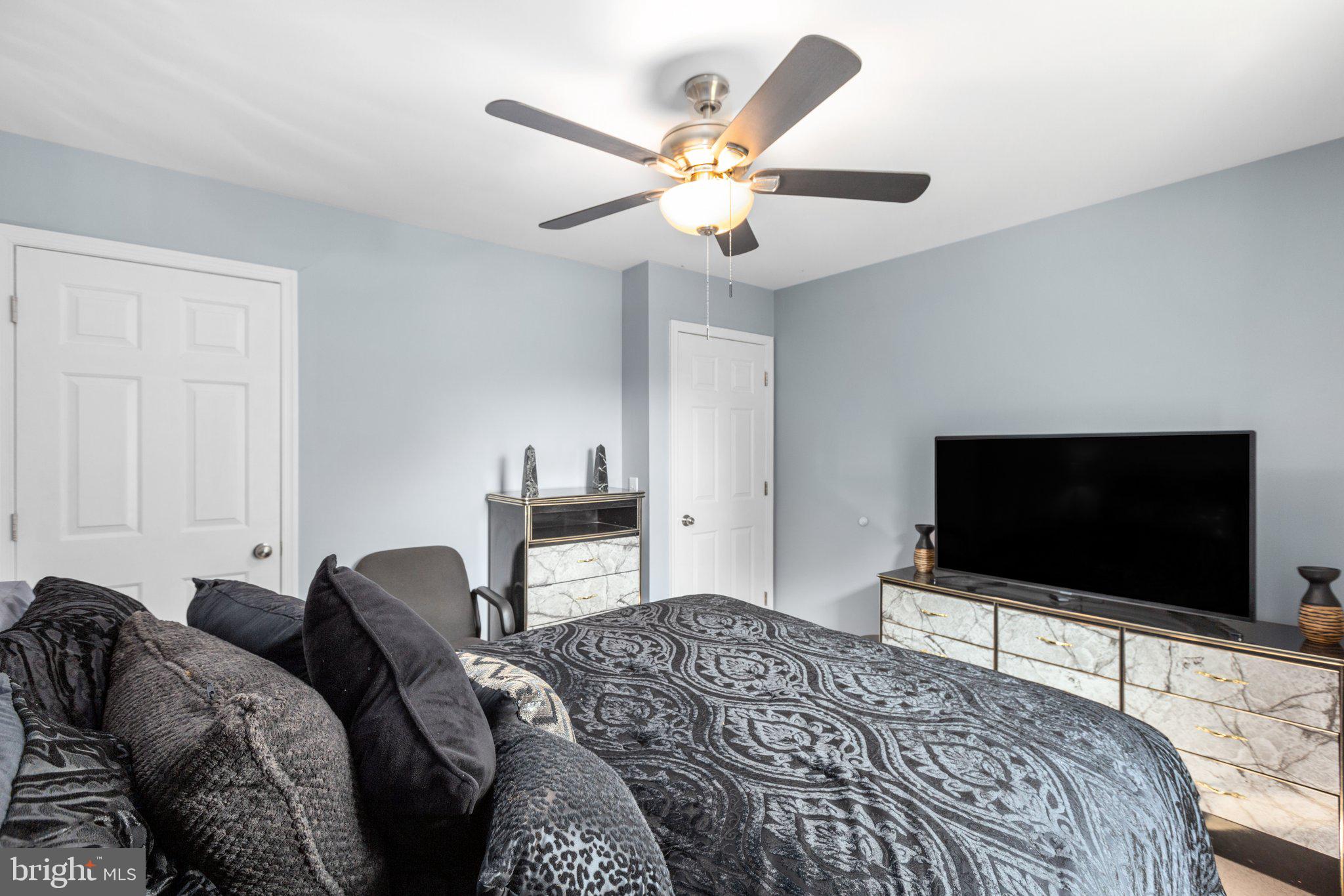 6816 Red Rose Village Dr