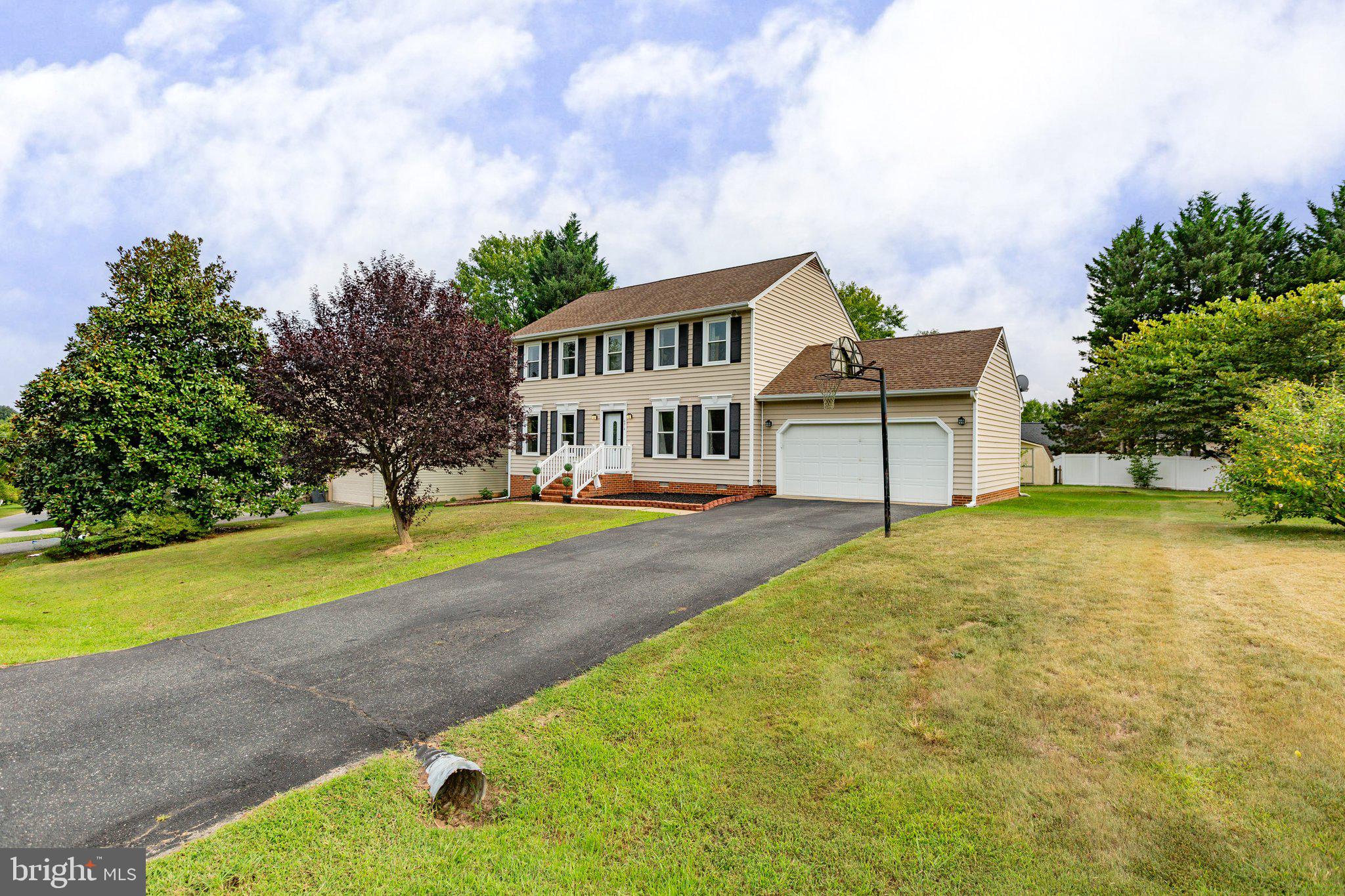 6816 Red Rose Village Dr