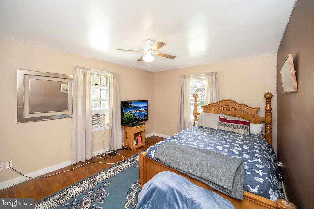 3948 MINE ROAD