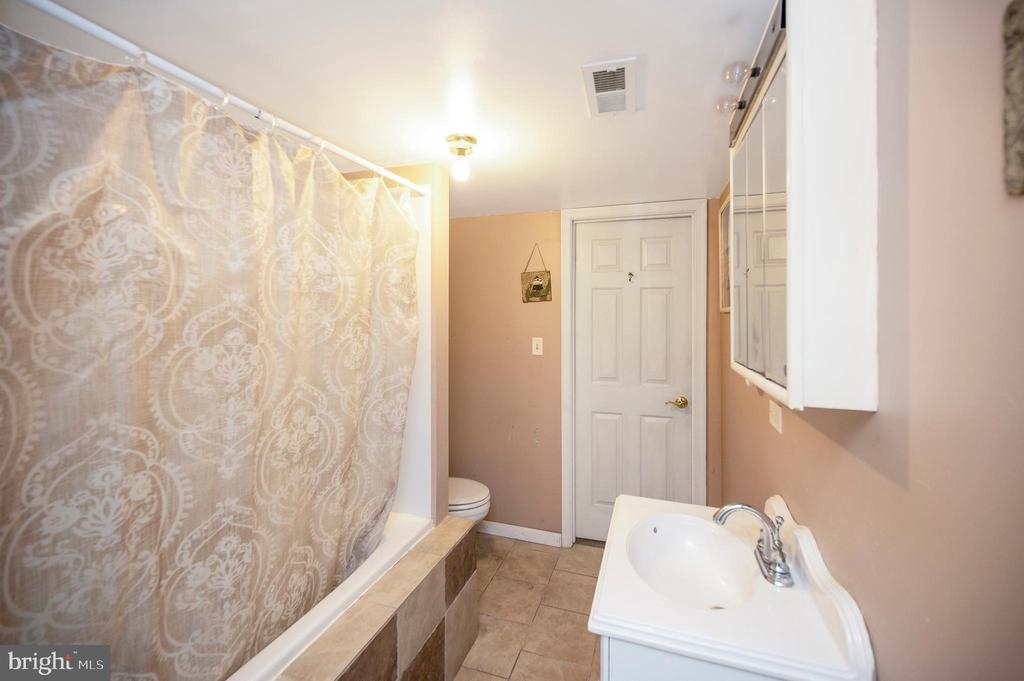3948 MINE ROAD