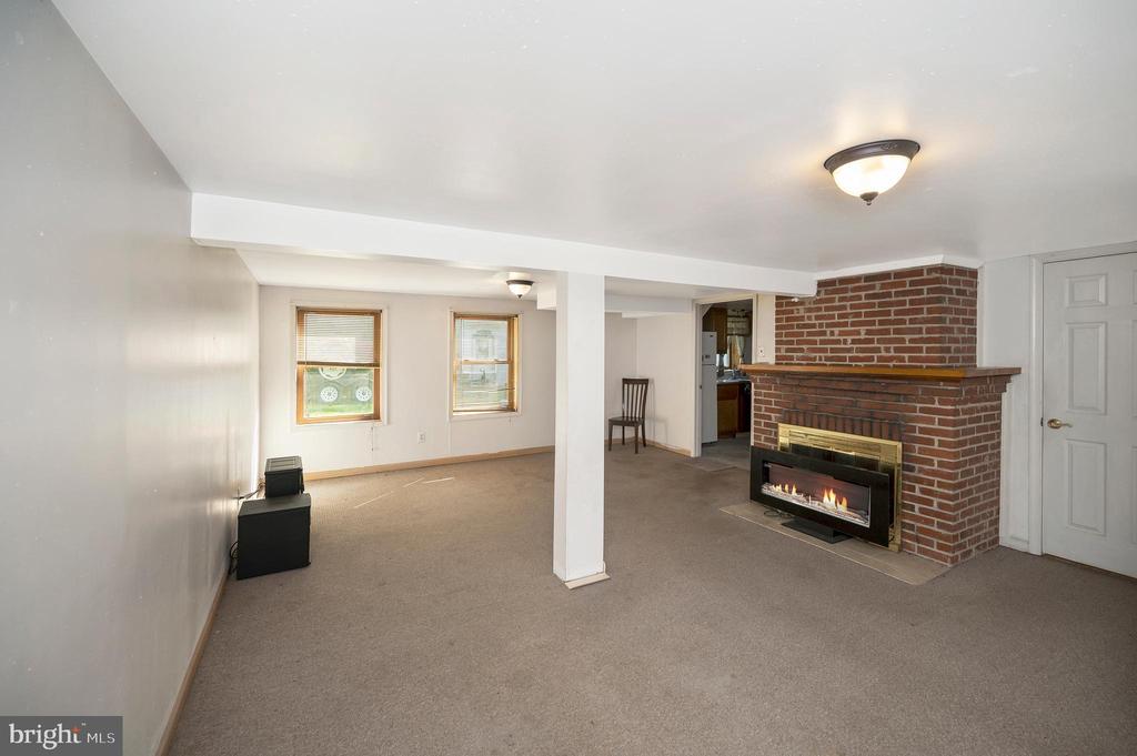 3948 MINE ROAD