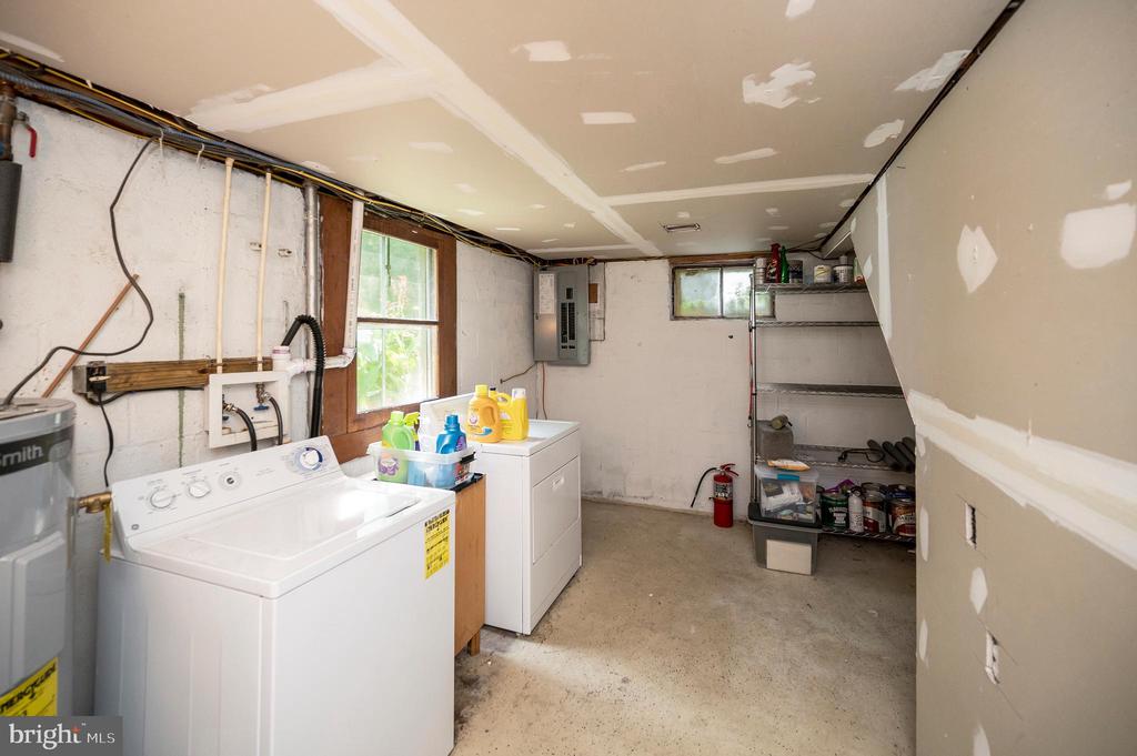 3948 MINE ROAD