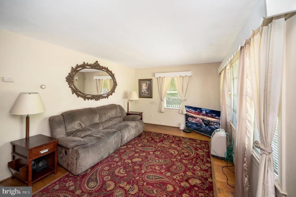3948 MINE ROAD