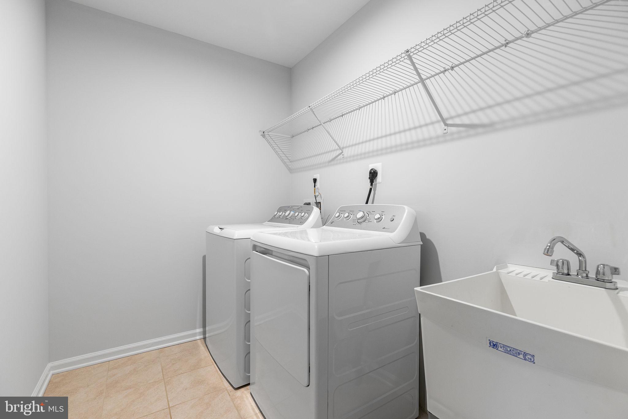 9802 CEDARMASS CIRCLE