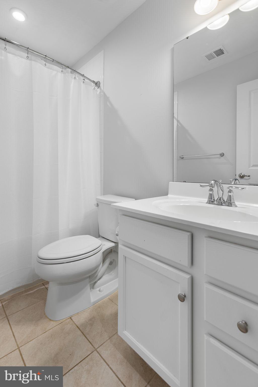 9802 CEDARMASS CIRCLE