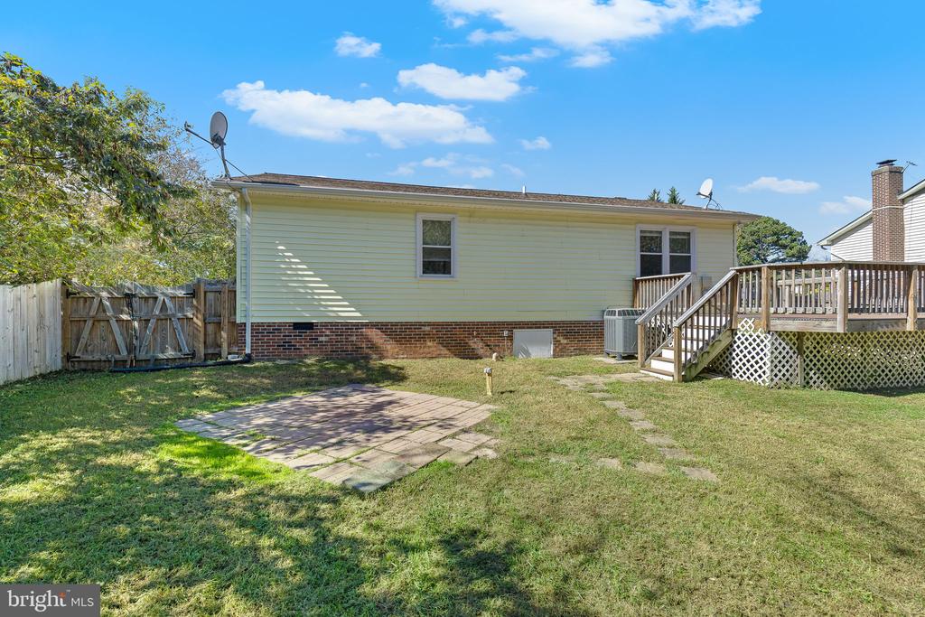 1106 DEWBERRY DRIVE