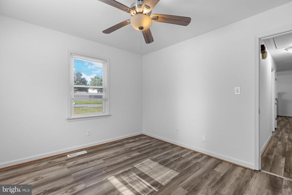 1106 DEWBERRY DRIVE