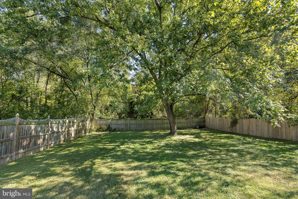 1106 DEWBERRY DRIVE