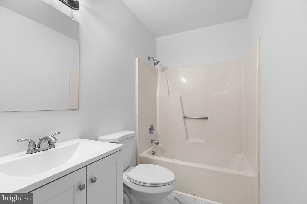 1106 DEWBERRY DRIVE