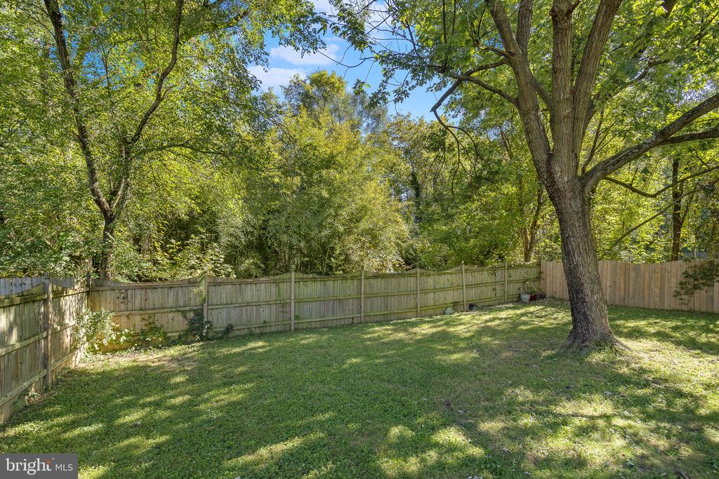 1106 DEWBERRY DRIVE