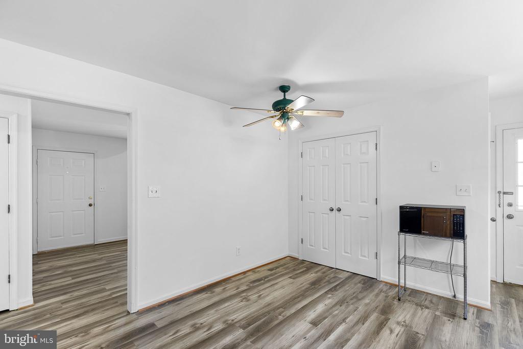 1106 DEWBERRY DRIVE