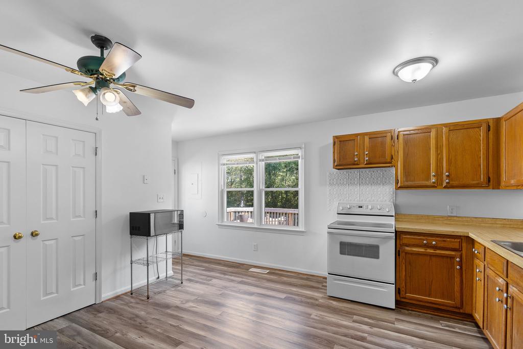 1106 DEWBERRY DRIVE