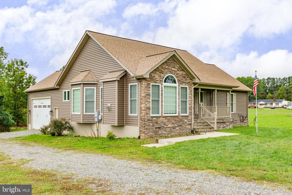 10716 Fairview Rd
