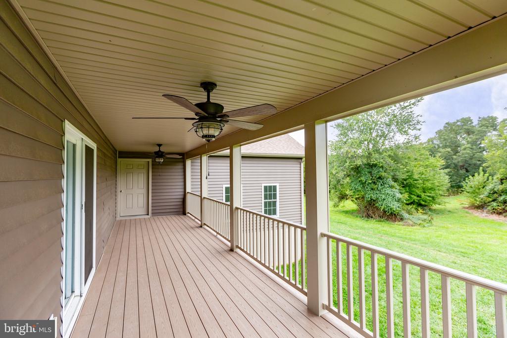 10716 Fairview Rd