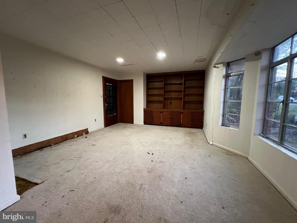 12103 ANDORA DRIVE