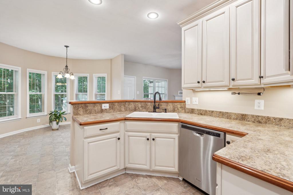 7524 LAWYERS ROAD