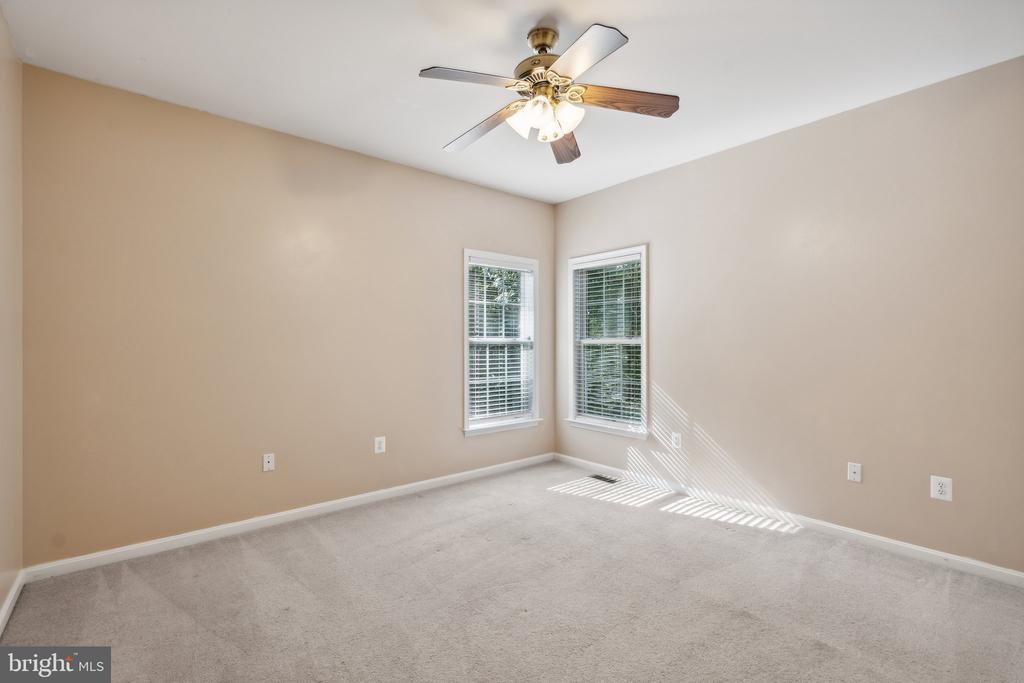 7524 LAWYERS ROAD