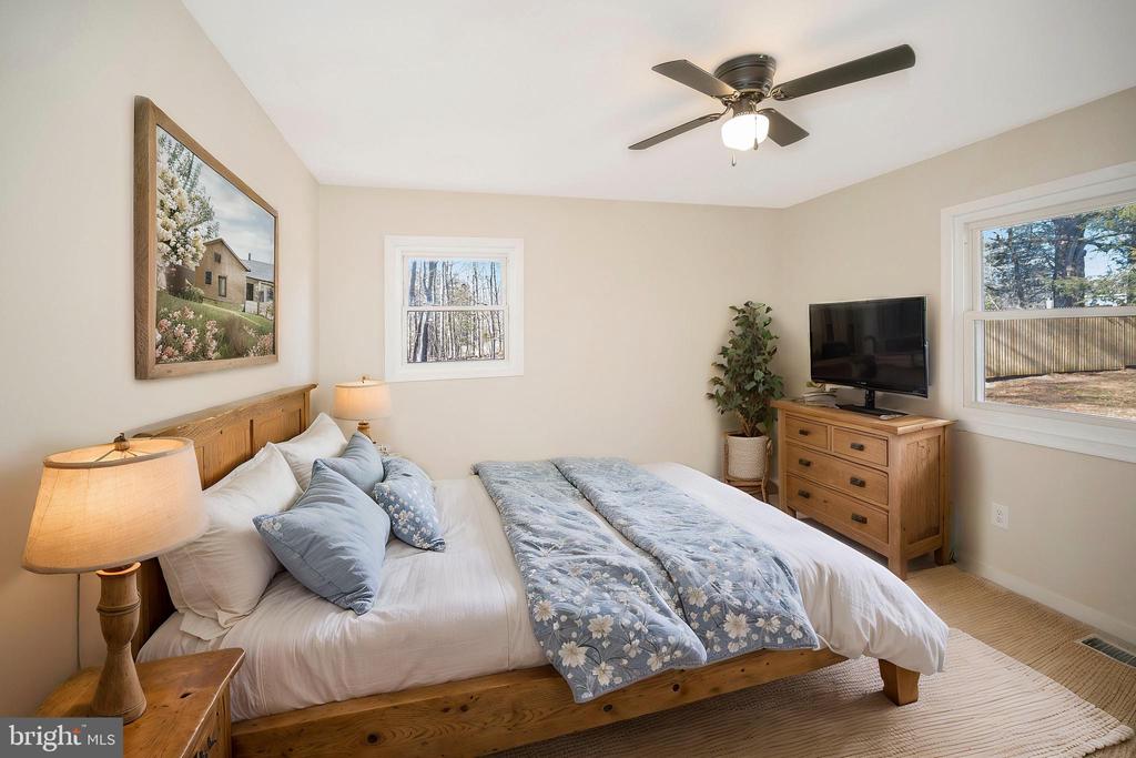 6700 HICKORY RIDGE ROAD