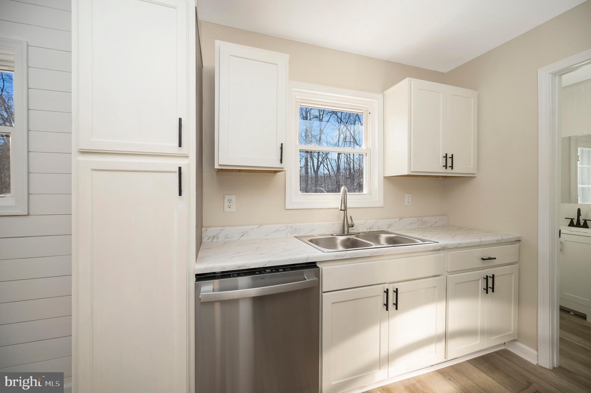 6700 HICKORY RIDGE ROAD